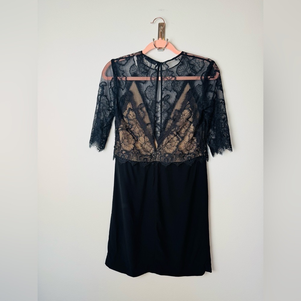 SANDRO BLACK LACE STRAIGHT CUT OPEN BACK DRESS SMALL EXCELLENT CONDITION - Picture 5 of 10